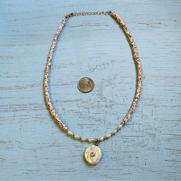 Genuine Seed and Button Pearl Pink Gray Hei Shi Beaded Necklace - Picture 1 of 4
